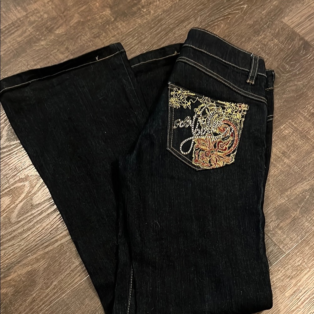 Embroidered dark blue Jeans
